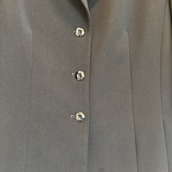 Collections for Le Suit NWT Black Lined Fitted Blazer w/ Front Pockets sz10 NWT - Picture 2 of 11